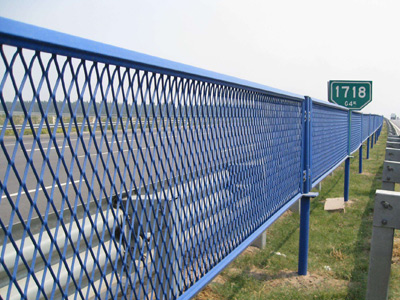 玛多县公路桥梁防眩网